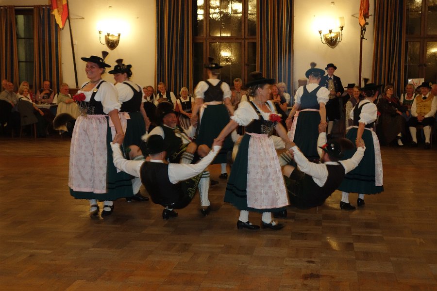 Trachtenverein im HB 12